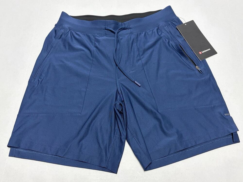 Lululemon License to Train Short 7" Linerless Pique Size S Night Sea NISE 07273.